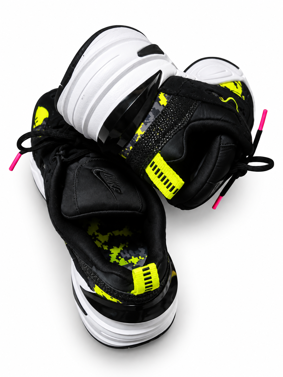 NIKE M2K Tekno Volt / Pixel Camo